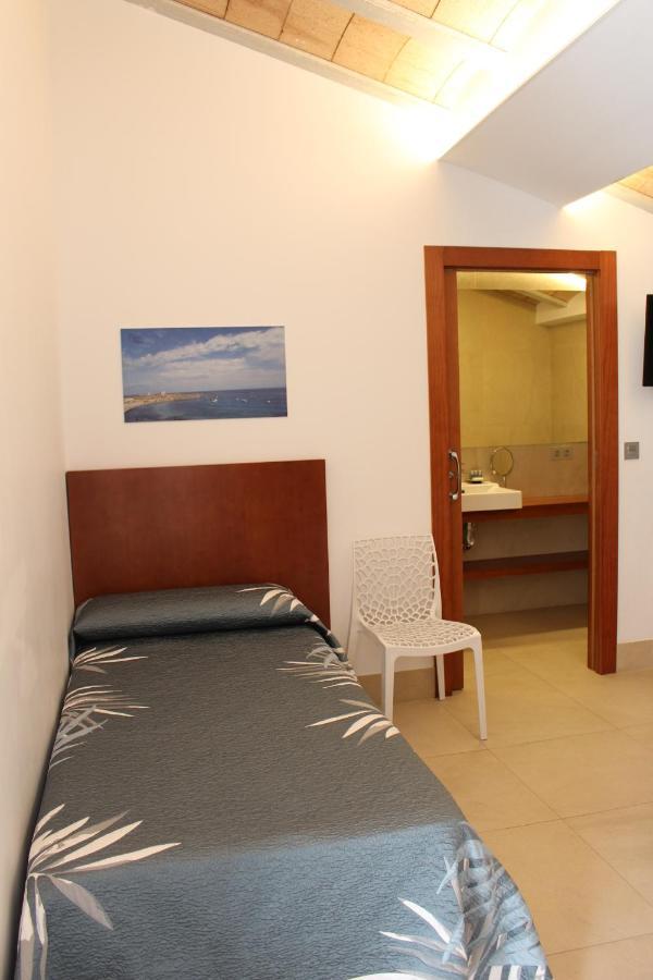 Hotel Isla Plana Табарка Екстериор снимка