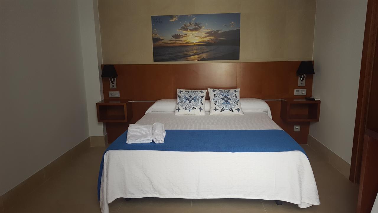 Hotel Isla Plana Табарка Екстериор снимка